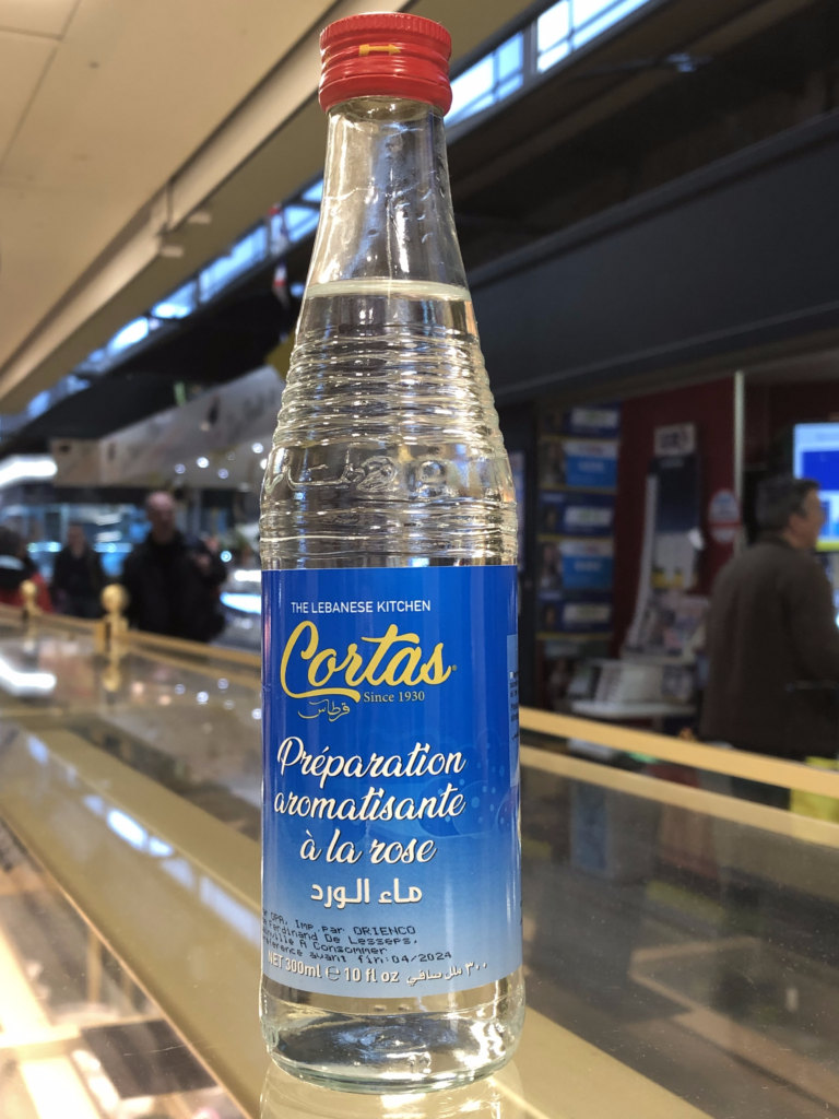 Préparation aromatisante à la rose