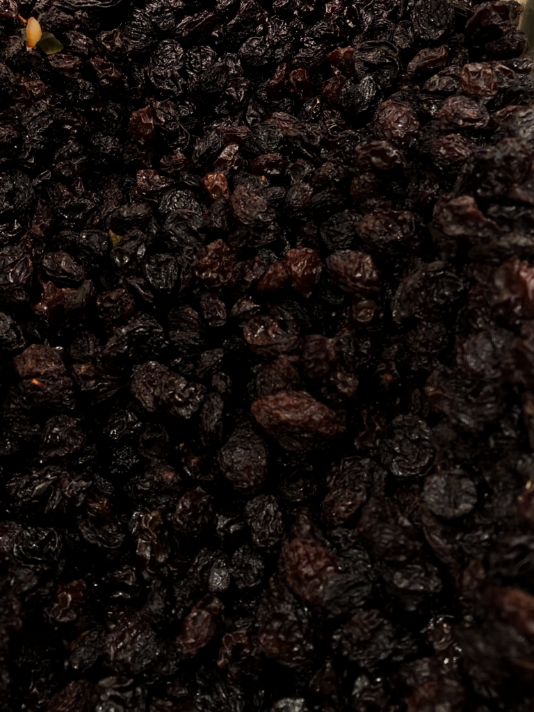 Black Corinth grapes